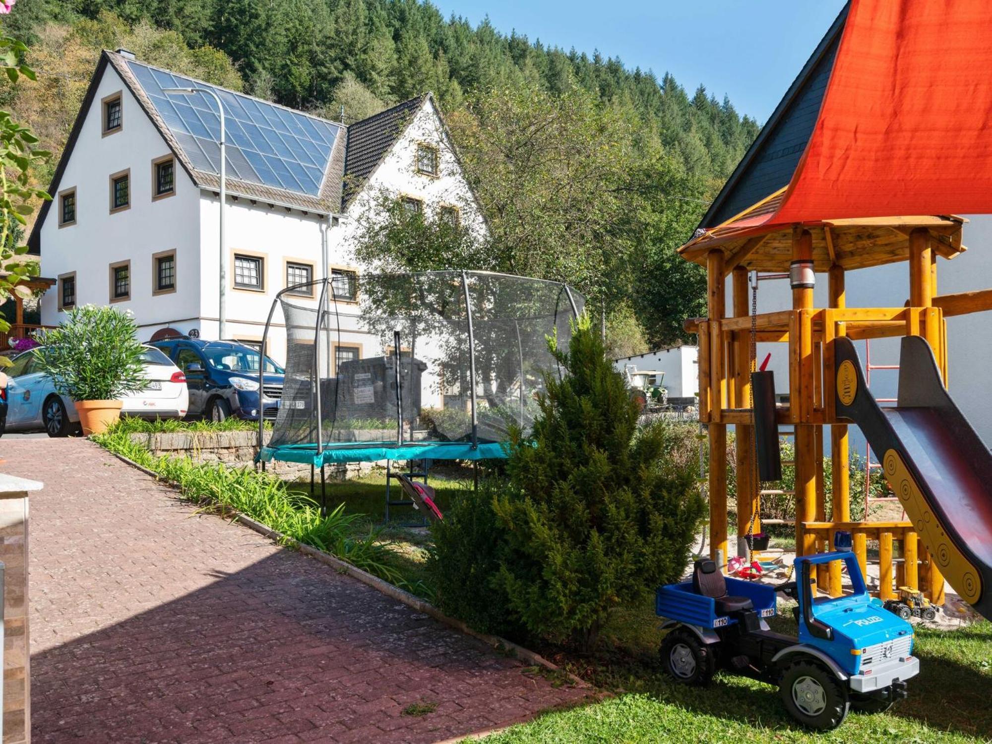 Modern Apartment In Merschbach Hunsruck Exterior photo
